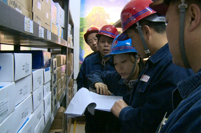 公司對(duì)各單位二級(jí)庫(kù)房治理成果進(jìn)行驗(yàn)收