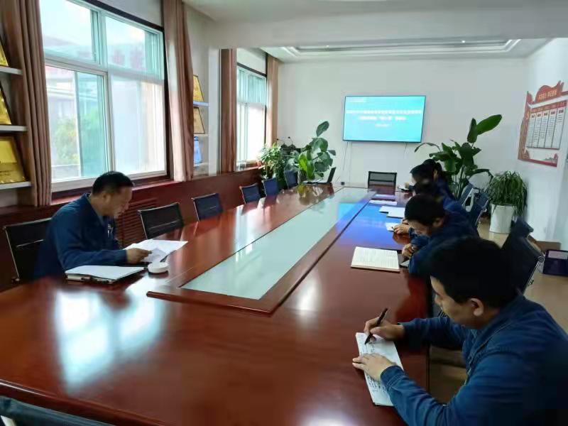 9月26日，儲運中心黨委召開全國國有企業(yè)黨的建設(shè)工作會議精神貫徹落實情況“回頭看”專題推進(jìn)會